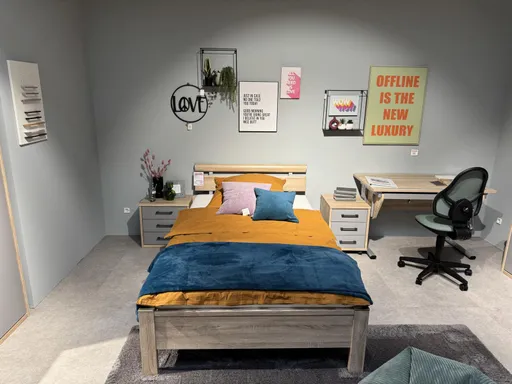 Jugendzimmer / Appartement Bett Achat mit Nachtkommode